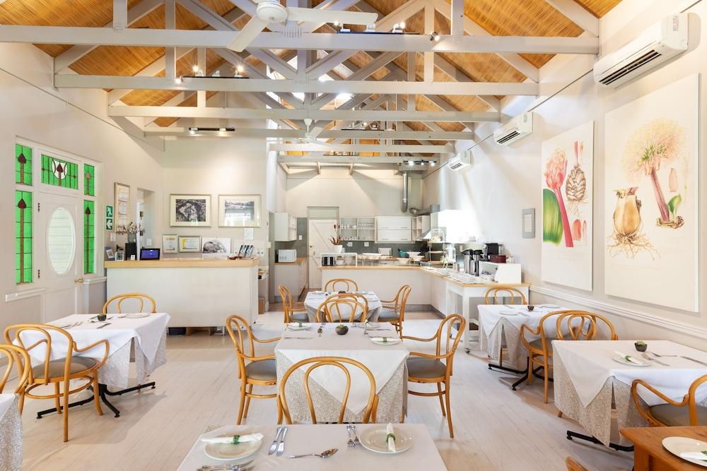 Quarry Lake Inn East London Esterno foto